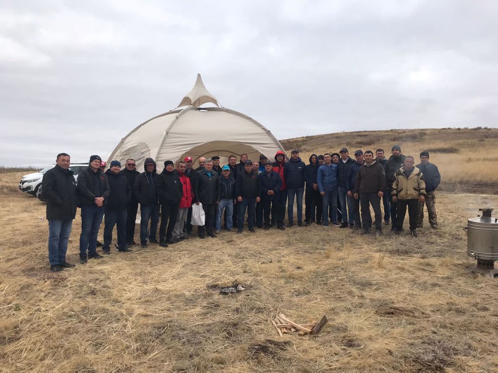 Защиту подсолнечника, возделываемого по разным технологиям, наглядно представили в Оренбургской области
