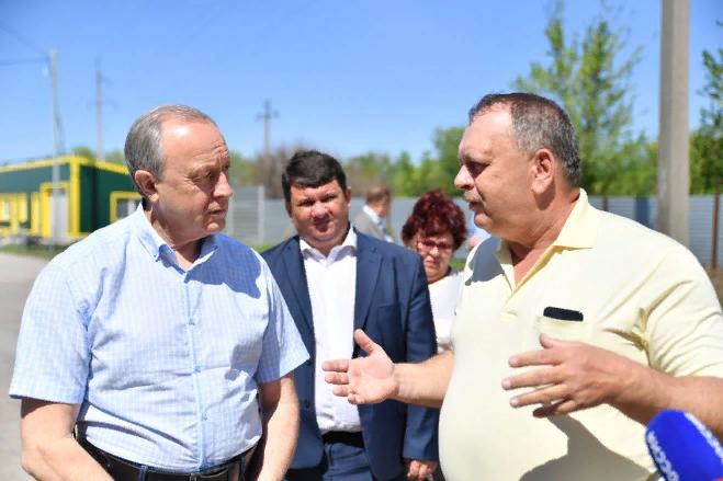 ﻿Губернатор Саратовской области Валерий Радаев посетил нашего дистрибьютора – ООО «АгроЭлита Семена»